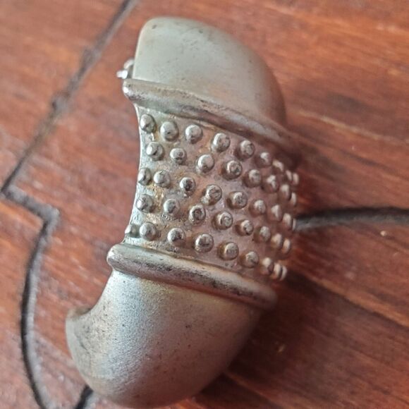 VTG Signed LIZ CLAIBORNE Large BRUTALIST MATTE SILVER DOME DROP EARRINGS post - Picture 11 of 14